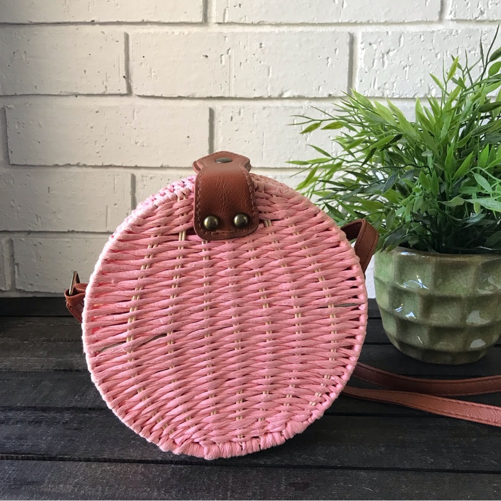 Lucky 7 Pink Round Wicker Straw Purse Handbag